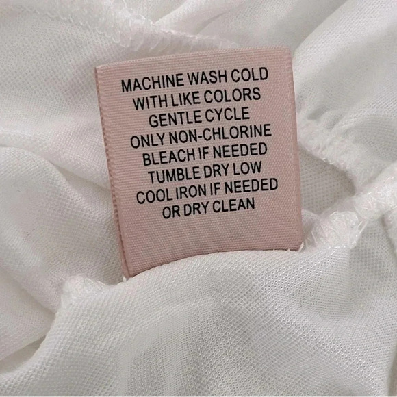 Philosophy/ White flowy tee shirt/Short sleeved/ V-neck/ Viscose blend/Size US S - Picture 10 of 12